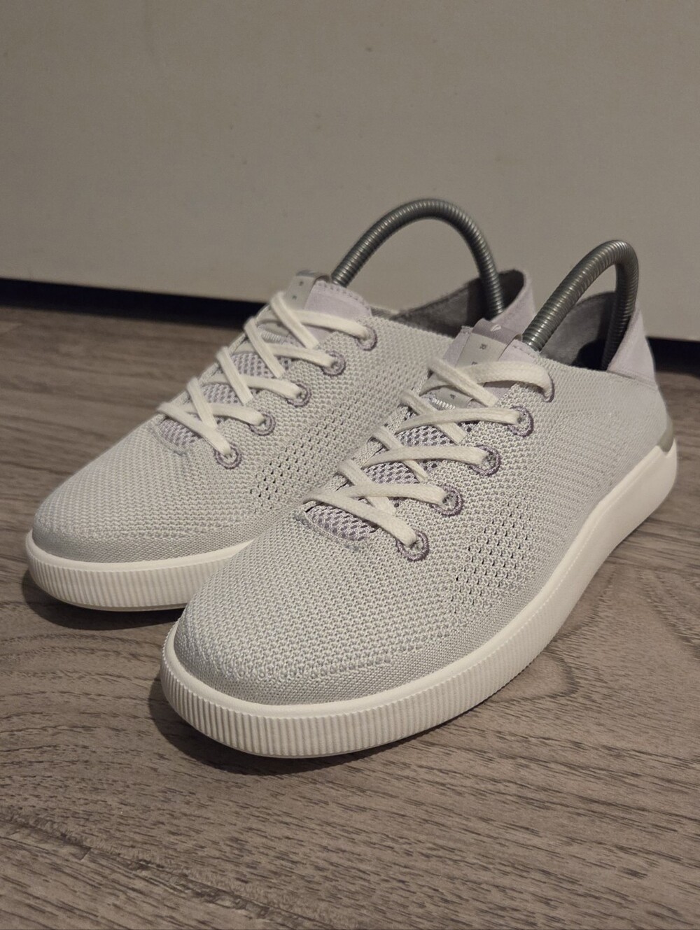 NWOT Reef Neptune Breathable Lightweight Shoes Sneakers - Women Size 8.5 - White